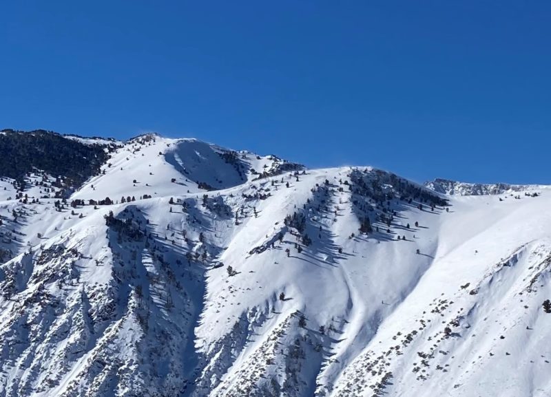 avalanches hard to see, but are left of center in front of big shadow on the headwall of Jawbone