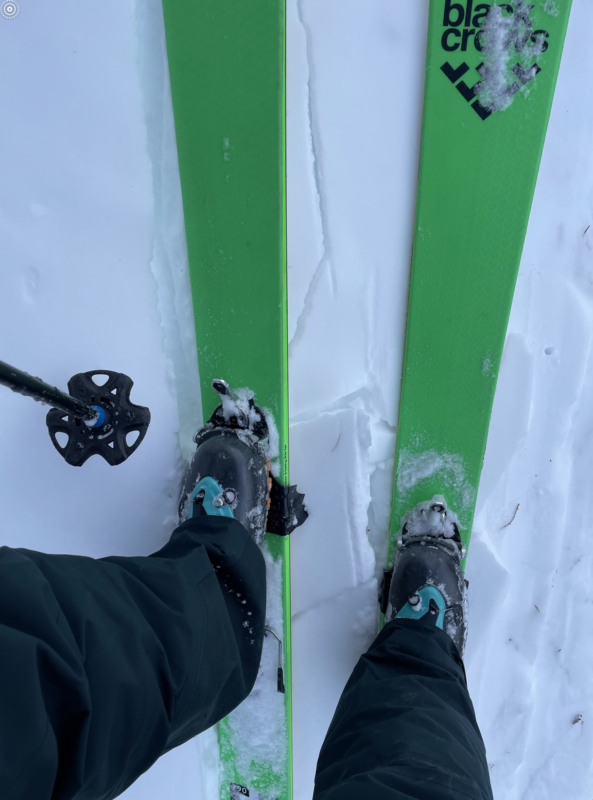 Skinning conditions on Hemlock Mountain were challenging, varying from completely locked up icy surfaces to a thin crust depending on how you wrapped around the ridge.