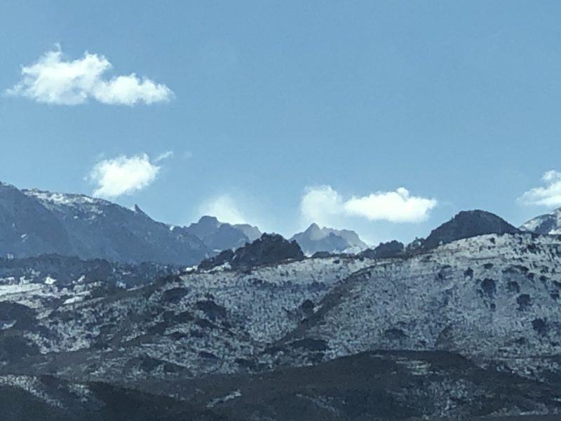 Bannering snow from N winds on Sierra Crest, Evolution pks area