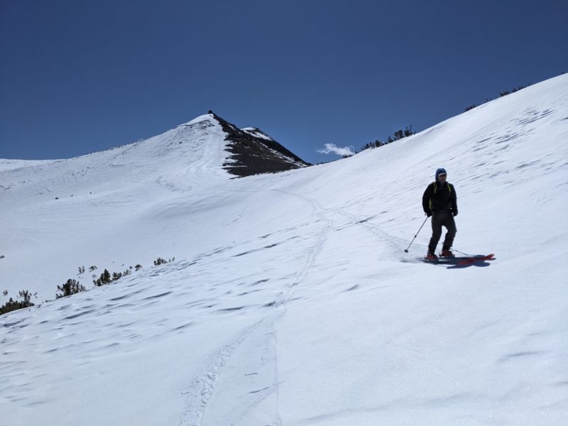 Trace amounts of new snow along the ridge between san Joaquin mountain and carson peak, the tiny bit of new snow remained unconsolidated in areas loaded with 3cm of new snow