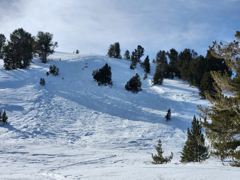 Small avalanche near the top of Bardini Canyon. Date unknown