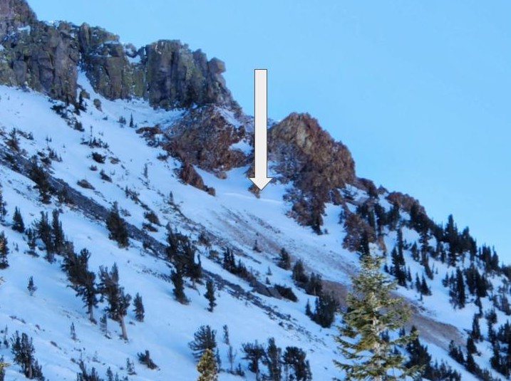 Crown of a natural avalanche in Mineshaft above Mammoth City