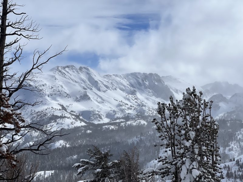 Loose Dry Release in apron under notch by Pyramid Peak