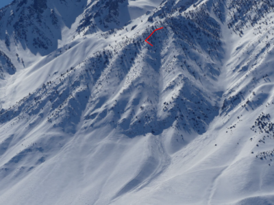 Large recent slab avalanche on Mt. Tom